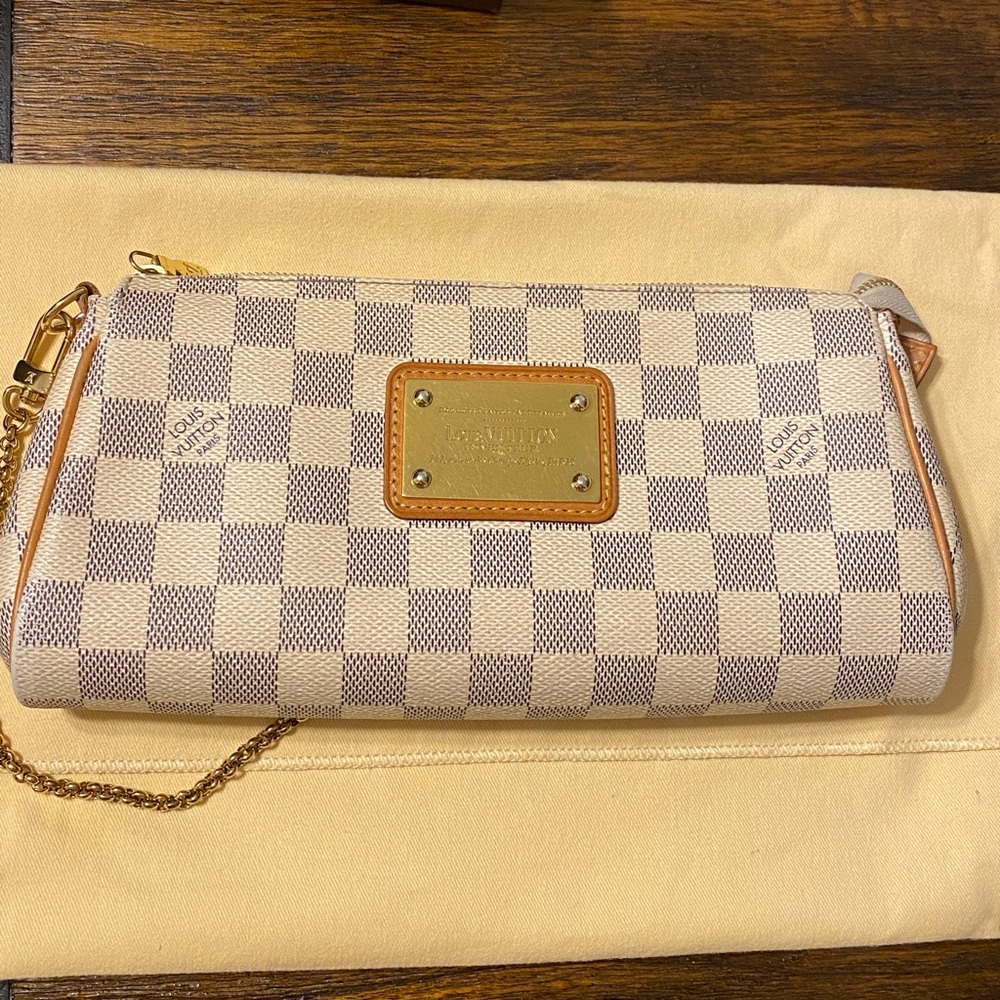 Louis Vuitton Eva Clutch Damier Azur